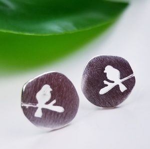 Bird‎ on a Perch Silver Studs